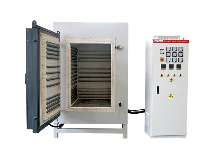 1200℃大容積玻璃退火爐